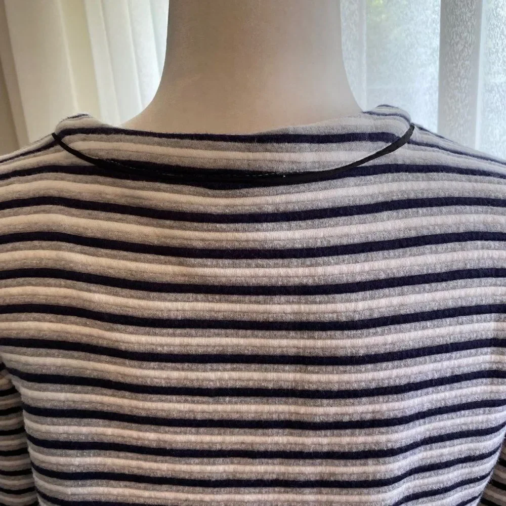 Isani for Target Black Gray Striped Knit Blend Cardigan Sweater SZ M